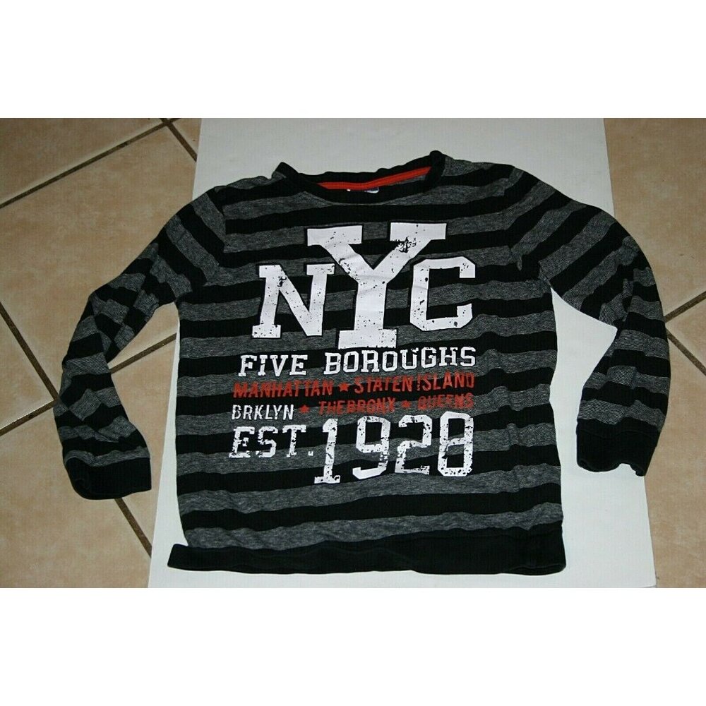 NYC New York shirt youth large Five Boroughs long sleeve black kids Yigga